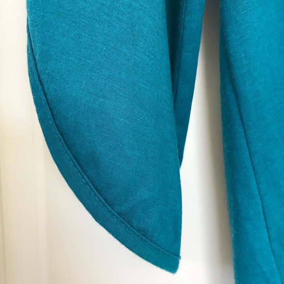 Lucca Open Sleeve Wrap Top - Picture 4 of 9